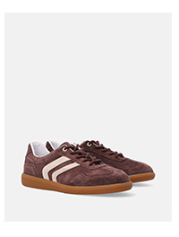 Zamszowe retro sneakresy w ciemnym odcieniu brązu